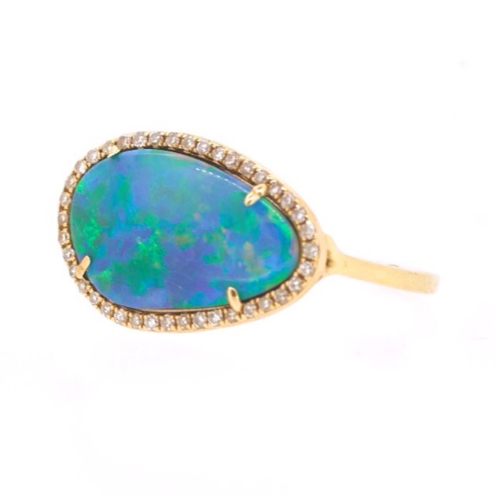 Opal and Diamond Ring 18k